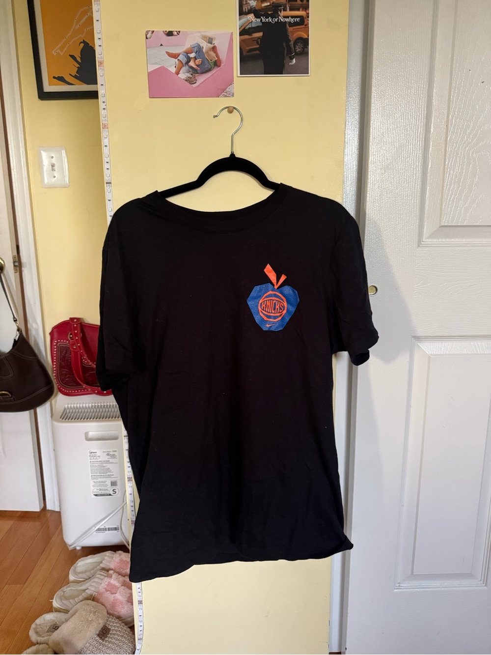 Limited Edition New York Knicks x Grotesk Nike T-Shirt